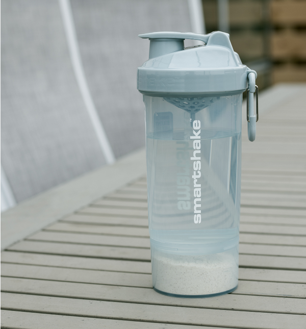 SmartShake Original2Go 27 oz. All-In-One Storage Solution Shaker Bottle -  Bed Bath & Beyond - 16374631